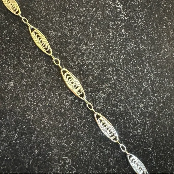 VTG Crown Trifari Silvertone Filigree Lace Links 24" Dainty Necklace Minimilist - Picture 10 of 16